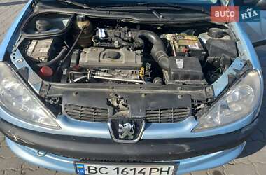 Хэтчбек Peugeot 206 2006 в 