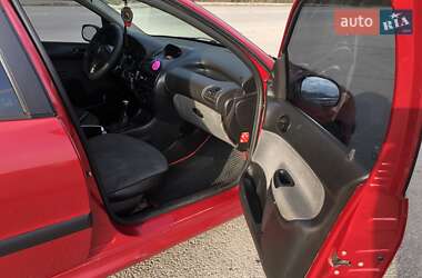 Седан Peugeot 206 2007 в 