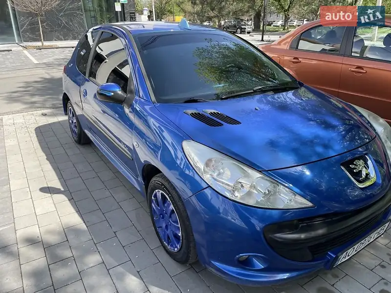 Peugeot 206 2011
