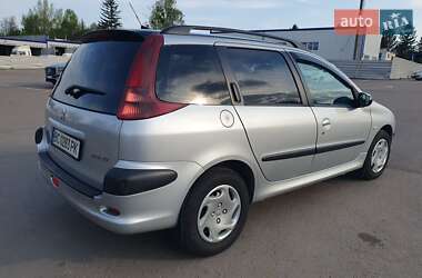 Универсал Peugeot 206 2005 в 