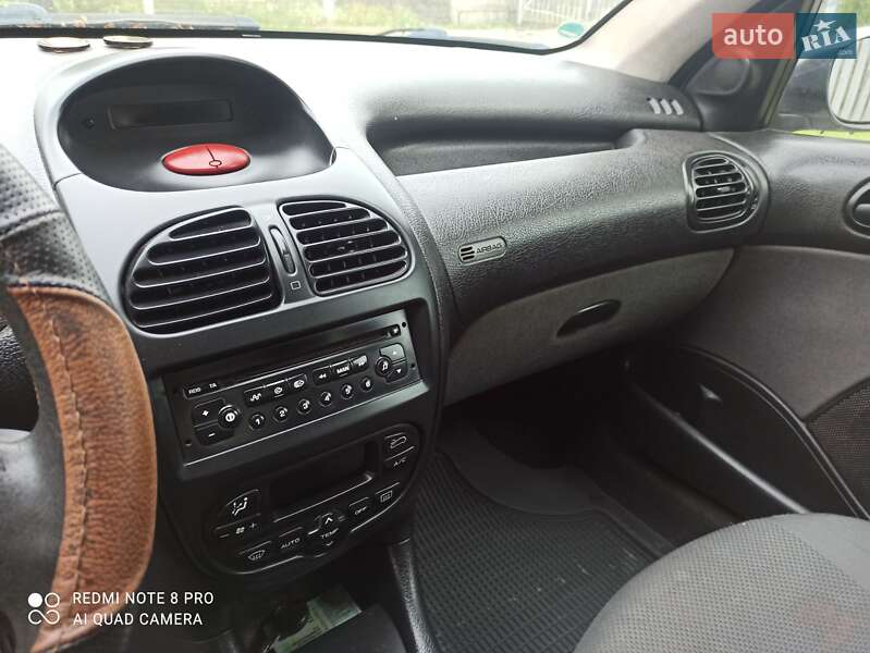 Седан Peugeot 206 2006 в Житомирі