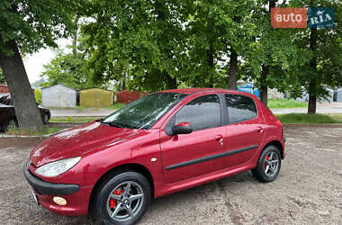 Хетчбек Peugeot 206 2007 в 