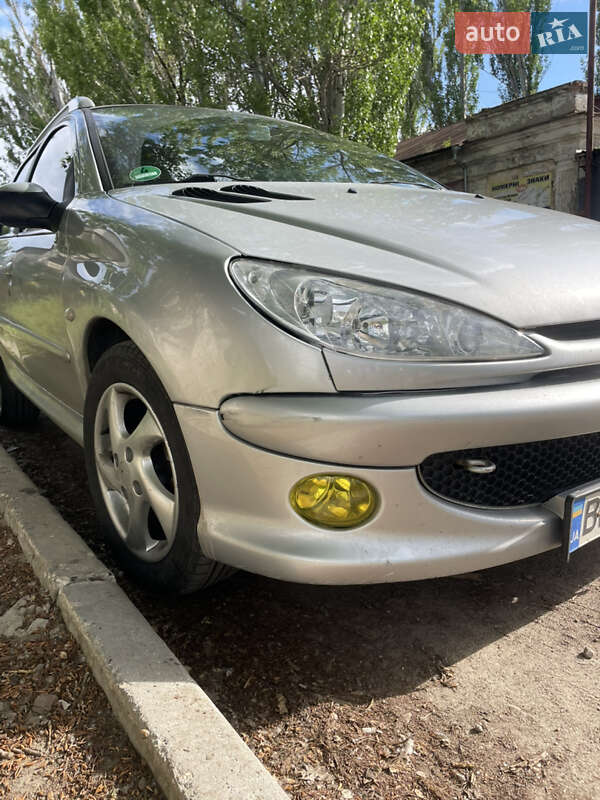 Універсал Peugeot 206 2005 в 