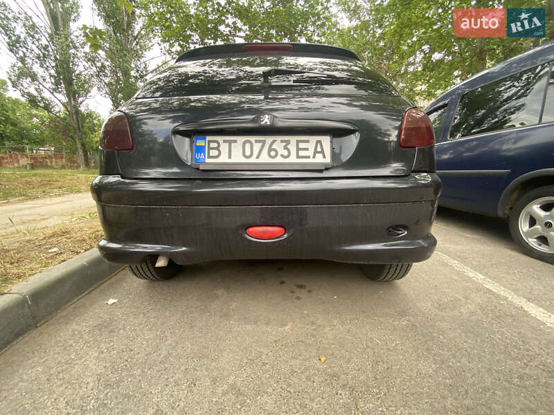 Хетчбек Peugeot 206 1999 в Херсоні