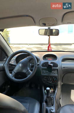 Седан Peugeot 206 2007 в 
