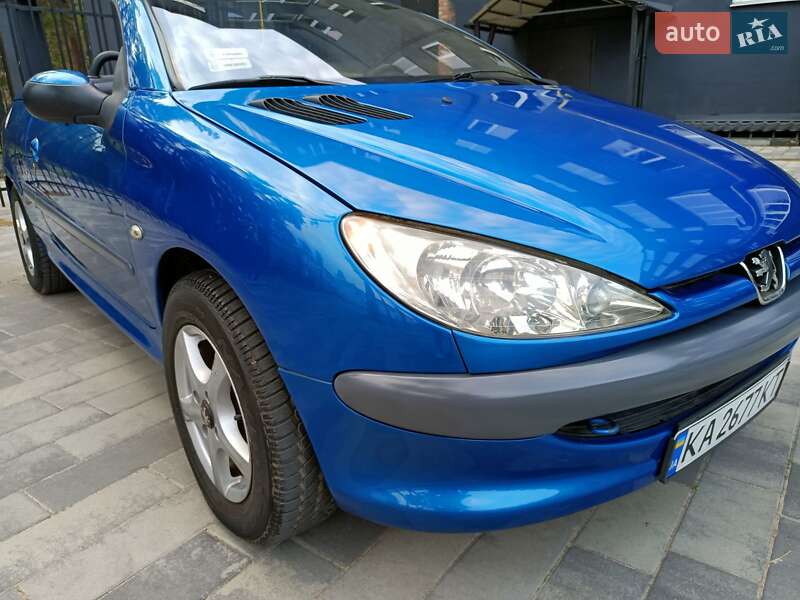 Кабриолет Peugeot 206 2002 в Ахтырке