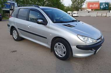 Универсал Peugeot 206 2005 в Ровно