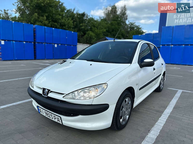 Хэтчбек Peugeot 206 2008 в Белой Церкви