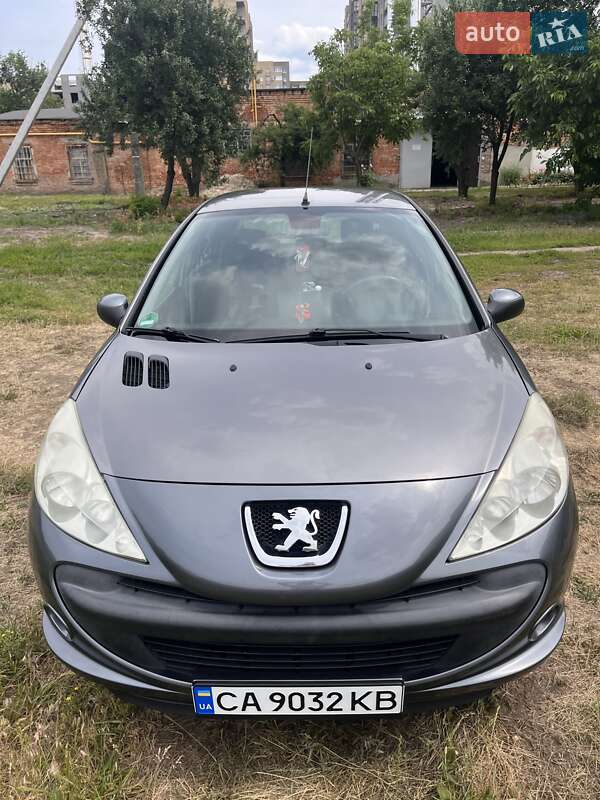 Седан Peugeot 206 2011 в Черкассах фото 4 Седан Peugeot 206 2011 в Черкассах