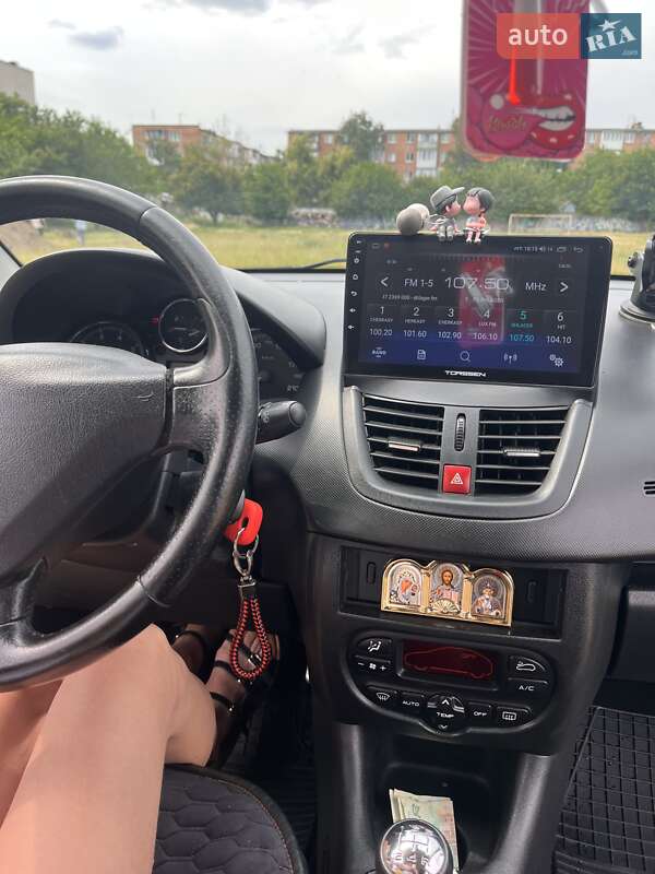 Седан Peugeot 206 2011 в Черкассах фото 13 Седан Peugeot 206 2011 в Черкассах