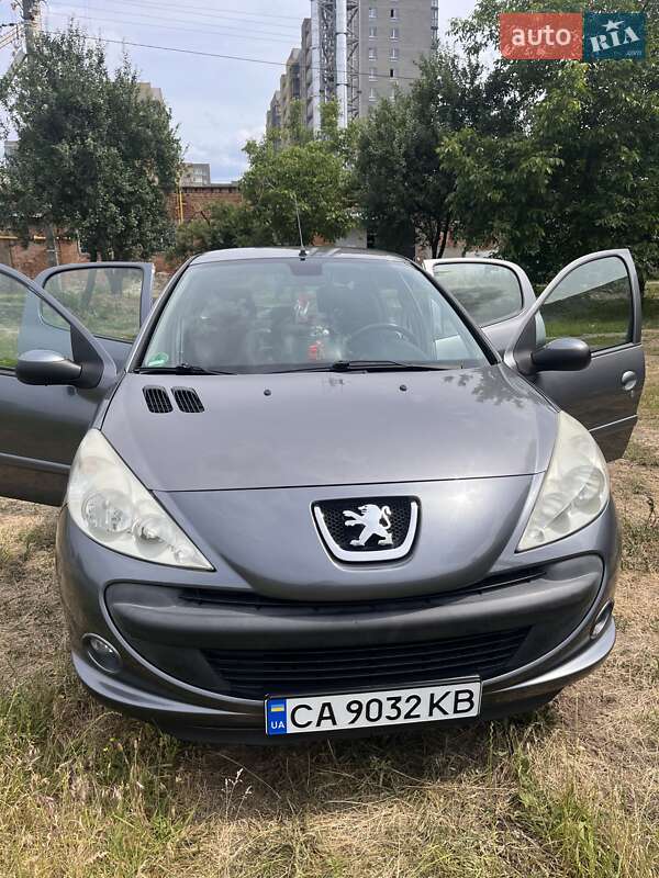 Седан Peugeot 206 2011 в Черкассах фото 17 Седан Peugeot 206 2011 в Черкассах