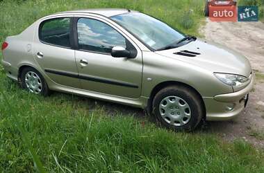 Седан Peugeot 206 2008 в 