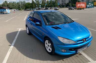 Хетчбек Peugeot 206 1999 в Сумах