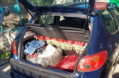 Хетчбек Peugeot 206 2007 в 