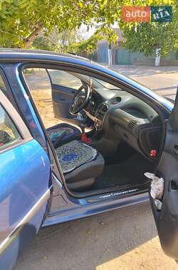 Хетчбек Peugeot 206 2007 в 