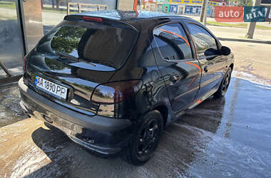 Хетчбек Peugeot 206 2005 в Харкові
