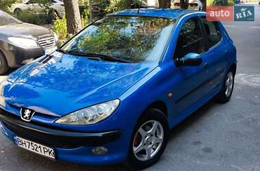 Хэтчбек Peugeot 206 2000 в Днепре