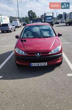 Хэтчбек Peugeot 206 2005 в Киеве
