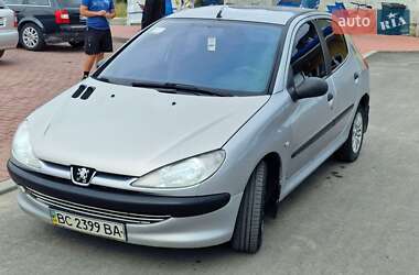 Хетчбек Peugeot 206 2001 в Добромилі
