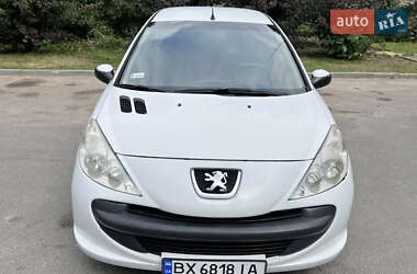Хэтчбек Peugeot 206 2009 в Каменец-Подольском