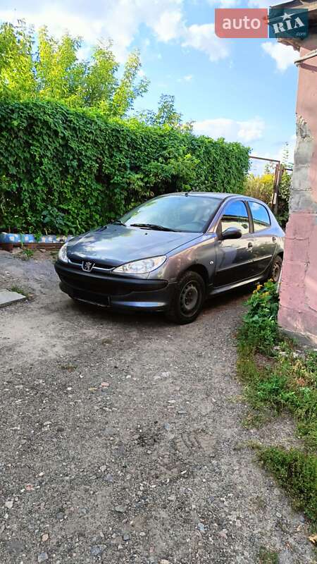Хетчбек Peugeot 206 2006 в Києві