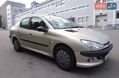 Седан Peugeot 206 2007 в Днепре