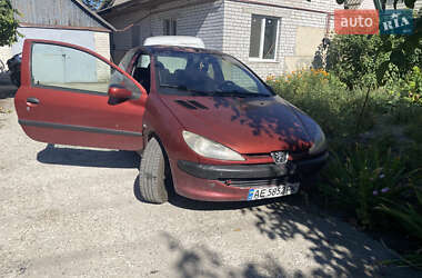 Хэтчбек Peugeot 206 2001 в Днепре