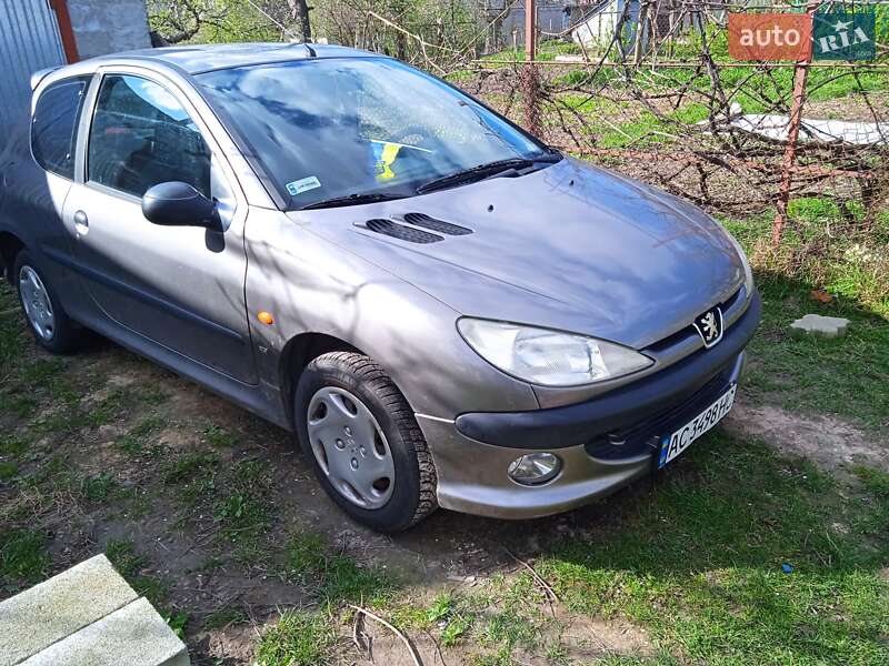 Peugeot 206 1999 Peugeot 206 1999