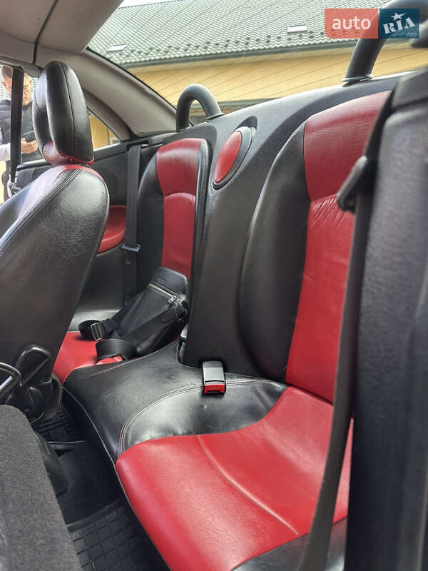 Кабріолет Peugeot 206 2001 в Косові