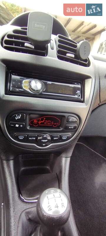 Кабріолет Peugeot 206 2005 в Самборі