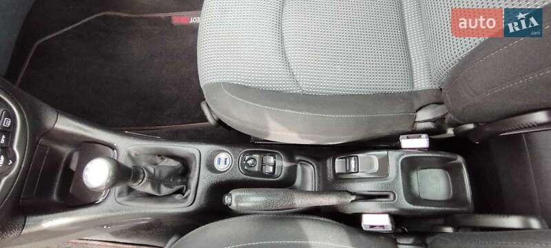 Кабріолет Peugeot 206 2005 в Самборі