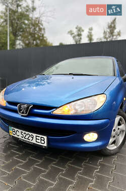 Хэтчбек Peugeot 206 2004 в Дрогобыче