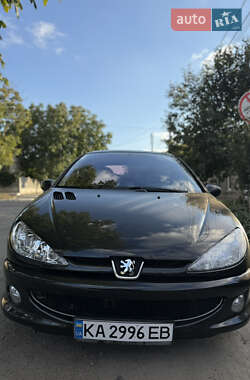 Хетчбек Peugeot 206 2006 в Ізмаїлі