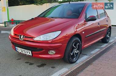 Хэтчбек Peugeot 206 2003 в Киеве