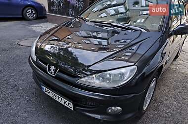 Седан Peugeot 206 2008 в Запорожье