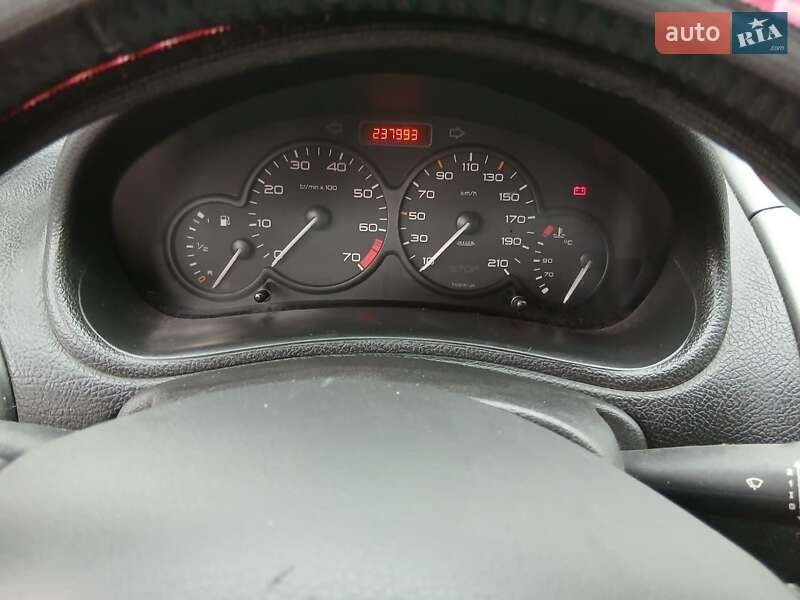 Универсал Peugeot 206 2004 в Ивано-Франковске