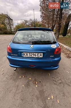 Хетчбек Peugeot 206 2007 в Немирові