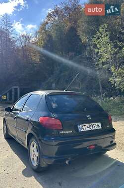 Хэтчбек Peugeot 206 2006 в  фото 7 Хэтчбек Peugeot 206 2006 в