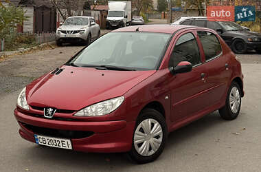 Хетчбек Peugeot 206 2006 в Чернігові