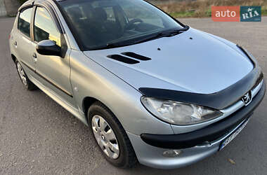 Хетчбек Peugeot 206 2006 в Миколаєві