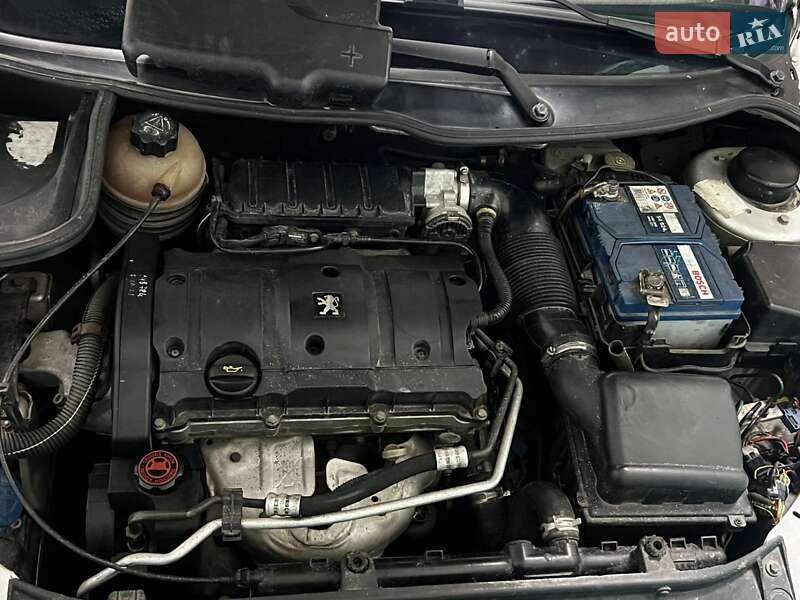 Кабріолет Peugeot 206 2002 в Одесі фото 7 Кабріолет Peugeot 206 2002 в Одесі