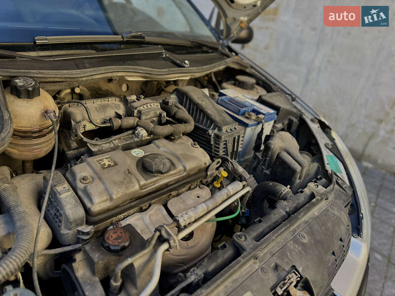 Седан Peugeot 206 2007 в Львове