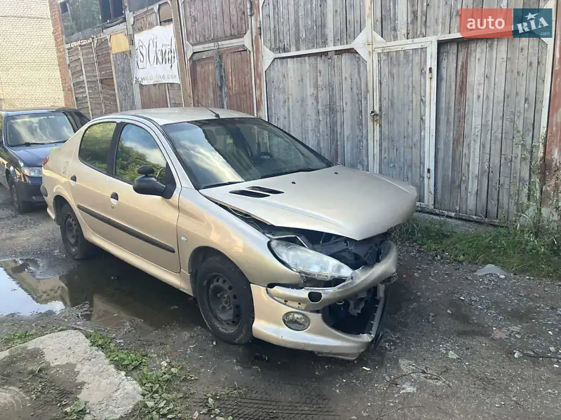 Peugeot 206 2008 VIN VF32BKFWA72779093 фото оголошення 9 з 37