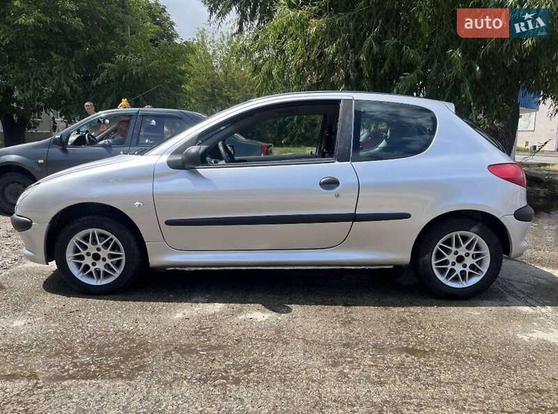 Peugeot 206 2000