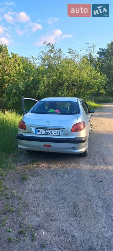 Седан Peugeot 206 2007 в Кременчуге