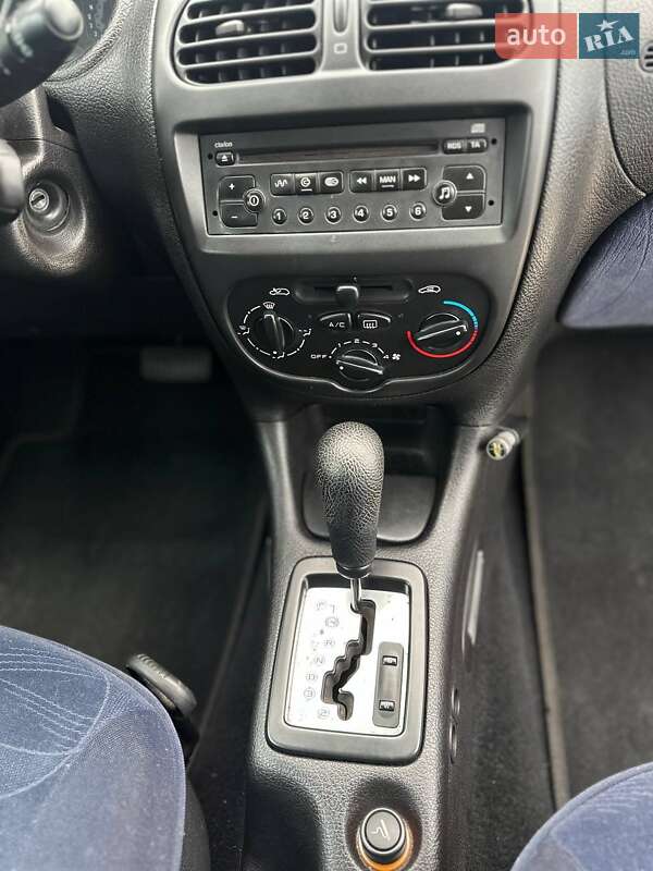 Хэтчбек Peugeot 206 2002 в Чернобае фото 26 Хэтчбек Peugeot 206 2002 в Чернобае