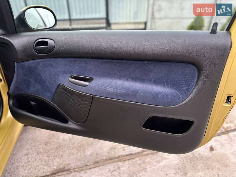 Хэтчбек Peugeot 206 2002 в Чернобае фото 31 Хэтчбек Peugeot 206 2002 в Чернобае