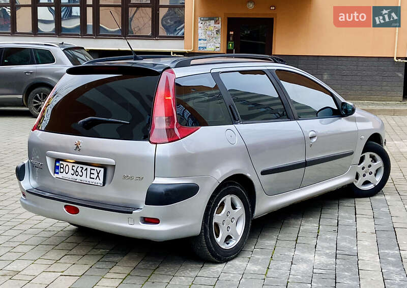 Універсал Peugeot 206 2004 в Івано-Франківську