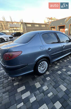 Седан Peugeot 206 2008 в Миколаєві