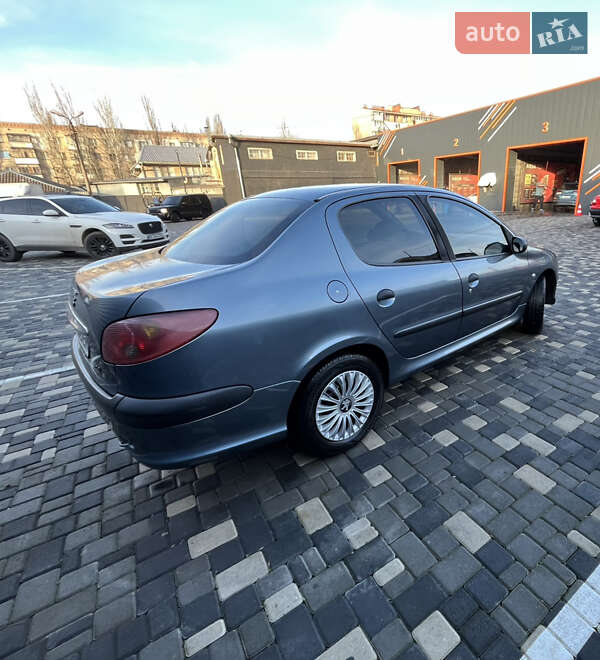 Седан Peugeot 206 2008 в Миколаєві